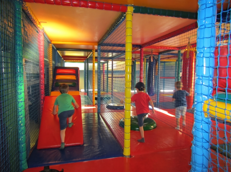 La scuola finisce ma l'energia dei bambini no.
